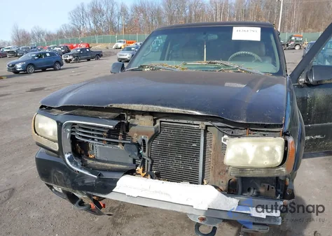 2000 GMC Yukon Denali из США, поврежденный, VIN 1GKEK63R8YR229812